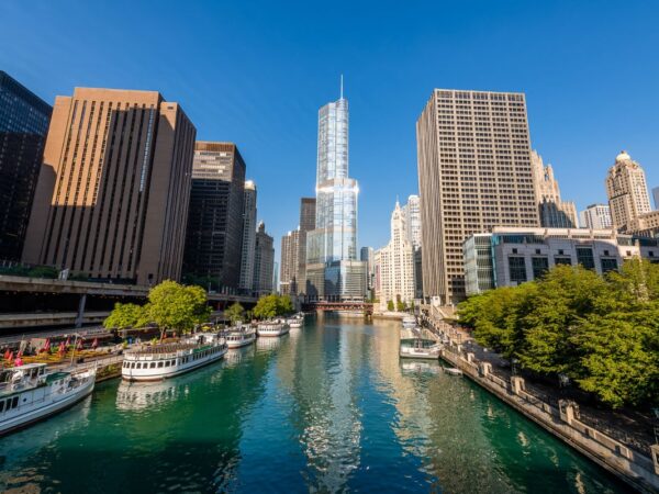 guide to the Chicago riverwalk