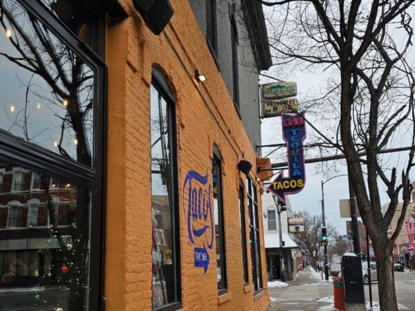 la luna restaurant in pilsen chicago