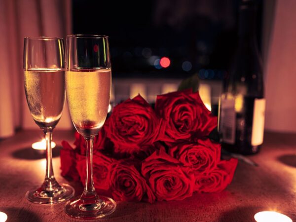 roses and a romantic setting in valentines day