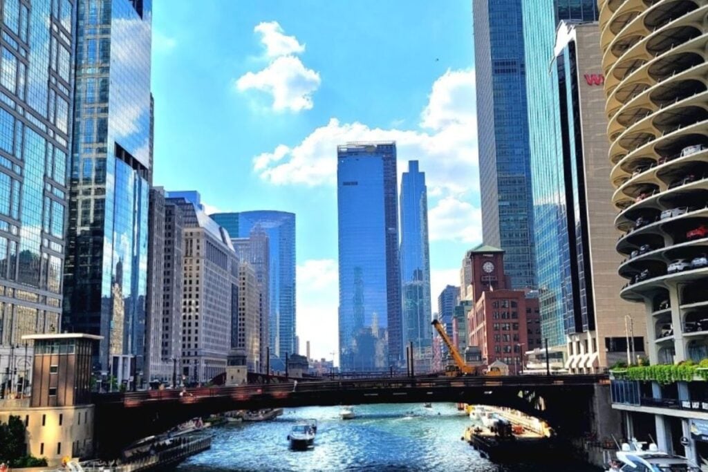 Chicago Riverwalk with downtown skyline and bridge views in the Loop
